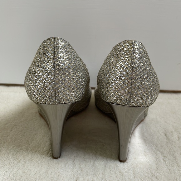 OPEN-TOE WEDGE PUMPS, JIMMY CHOO, 35 1/2 - Picture 4 of 8